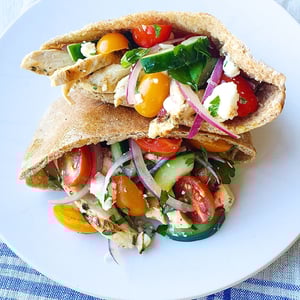 1446066009-weeknight-din-greek-pita
