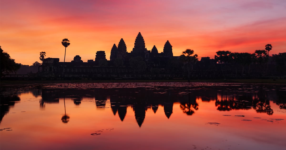 Angkor-Wat-in-Cambodia-at-Sunrise