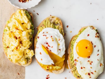 Avocado-Toast-with-Egg-22-500x375
